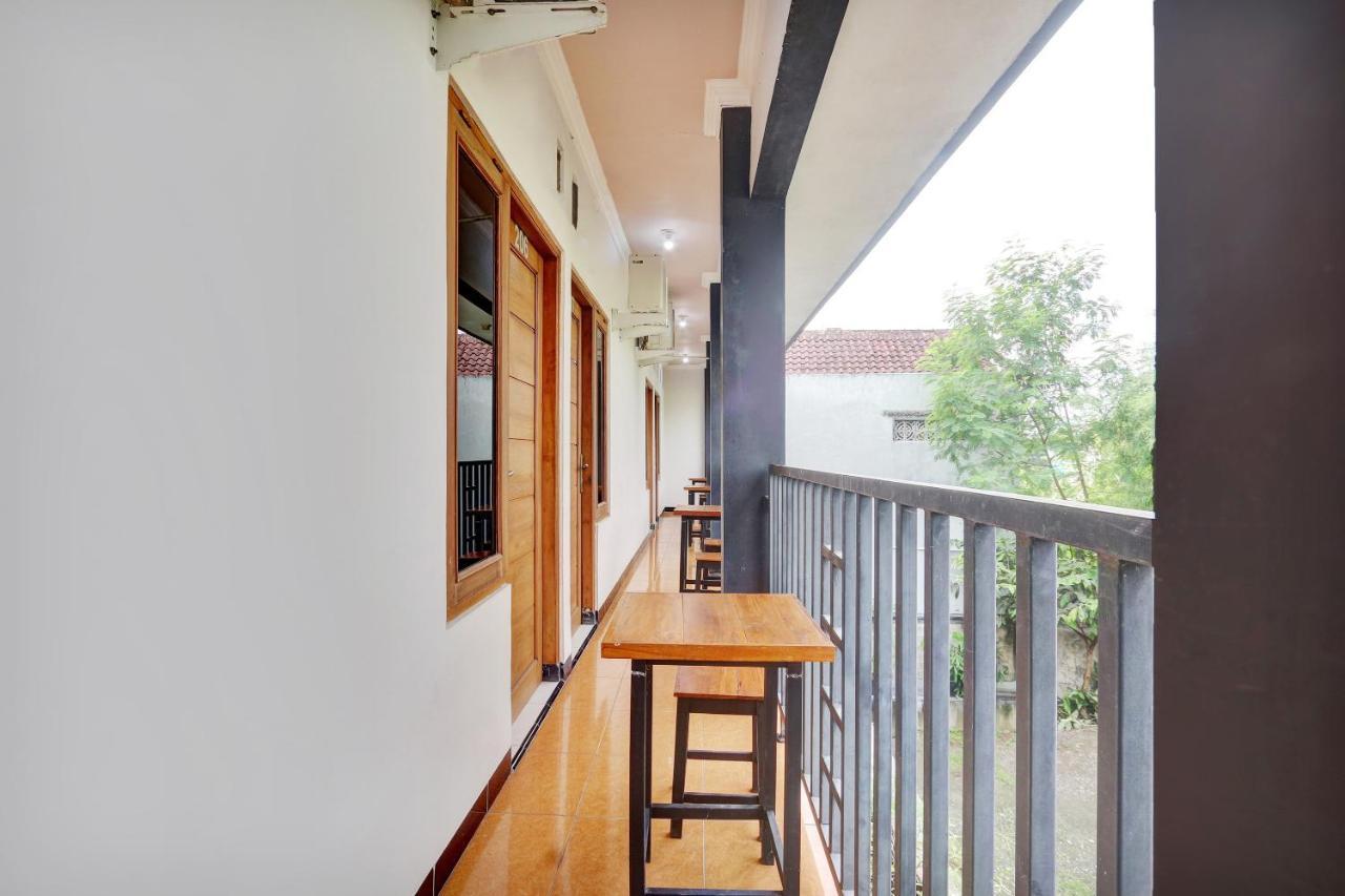 Hotel Wisma Ck Kebumen Экстерьер фото